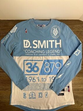 Post Game D. Smith “Coaching Legend” UNC Carolina Blue Long Sleeve Tee Medium